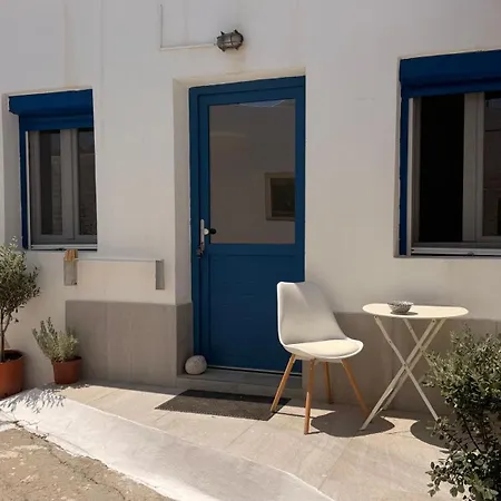 Boubouki The Couples' Nest Tripiti