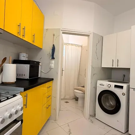 Boubouki The Couples' Nest Apartment *