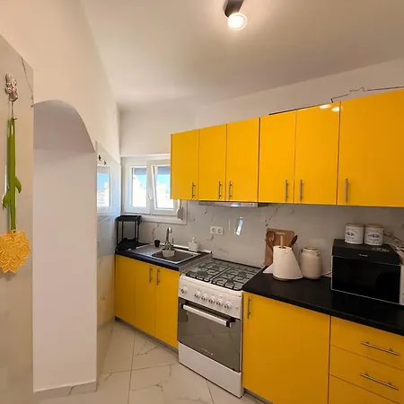 Boubouki The Couples' Nest Apartment